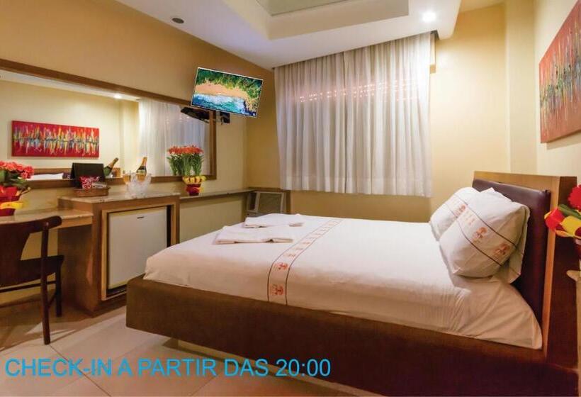 سوییت, Motel Porto Dos Casais