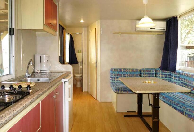 침실 2개 아파트, Mobilhome Superior