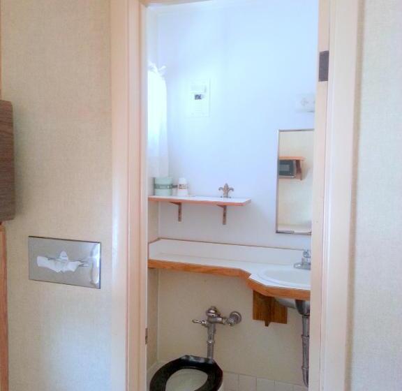 Номер Стандарт, Budget Inn