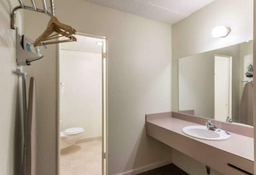 اتاق لوکس, Motel 6butte, Mt  Historic City Center