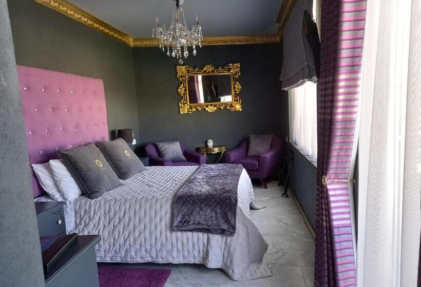 Suite with Terrace, Julina Boutique Living
