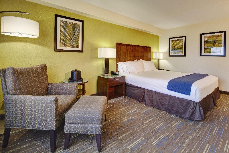 Номер Стандарт, Holiday Inn Express San Diego South   National City, An Ihg