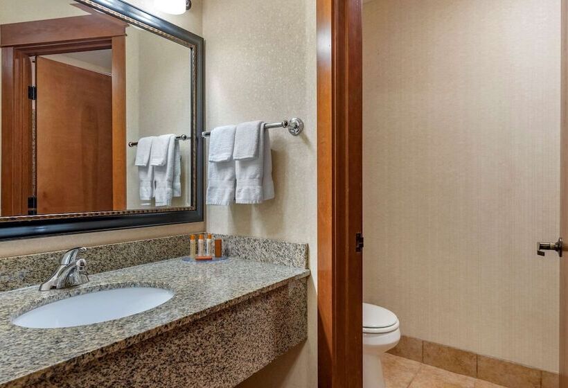 اتاق استاندارد با تخت دوبل, Kathryn Riverfront Inn, Ascend Hotel Collection