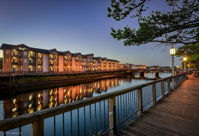 اتاق استاندارد با 2 تخت دوبل, Kathryn Riverfront Inn, Ascend Hotel Collection