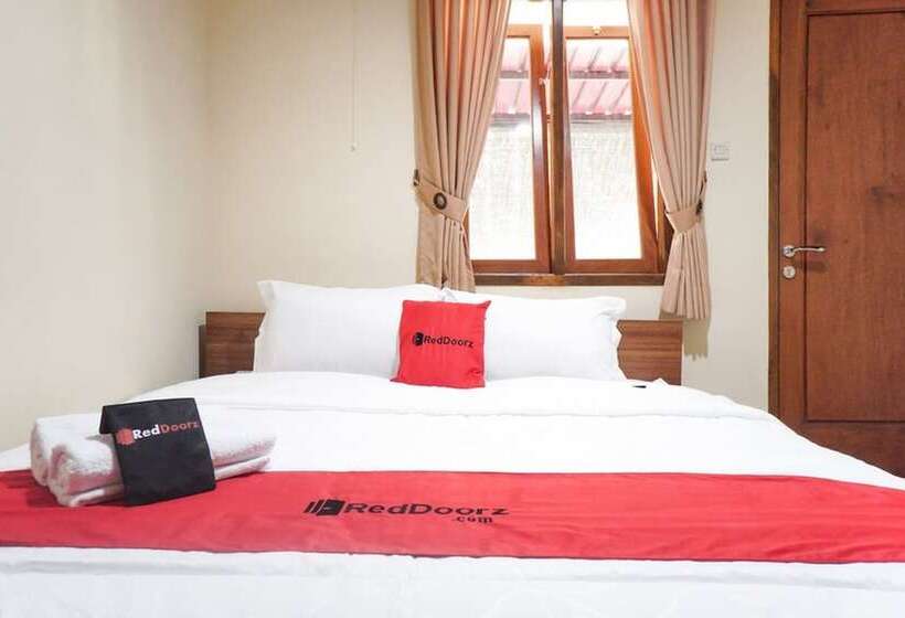 Номер Стандарт, Reddoorz Syariah Near Exit Tol Malang
