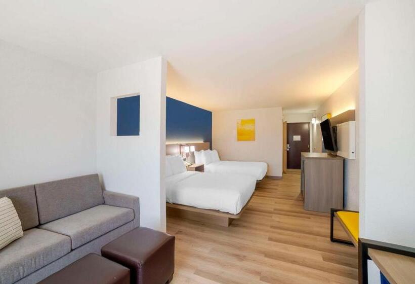 سوییت, Comfort Inn Asheville Airport