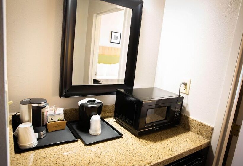 Люкс Адаптированный для Инвалидов, Country Inn & Suites By Radisson, Burlington Elon , Nc
