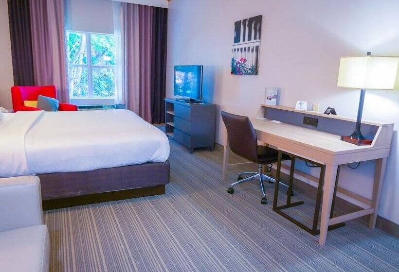 Люкс Адаптированный для Инвалидов, Country Inn & Suites By Radisson, Burlington Elon , Nc