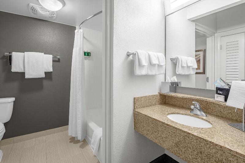 اتاق استاندارد با تخت بزرگ, Courtyard By Marriott Wilmington/wrightsville Beach