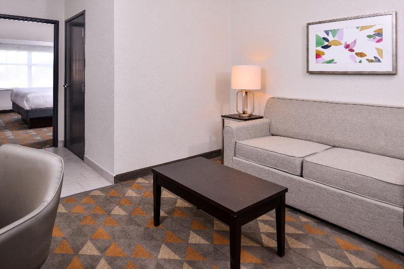 Люкс Кровать Кинг, Holiday Inn & Suites Dallas Addison By Ihg