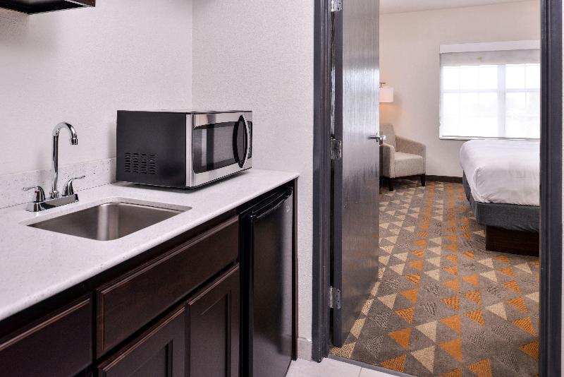 Люкс Кровать Кинг, Holiday Inn & Suites Dallas Addison By Ihg