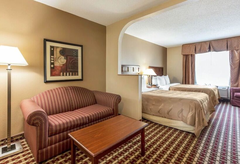 سوییت, Quality Suites Paducah I 24
