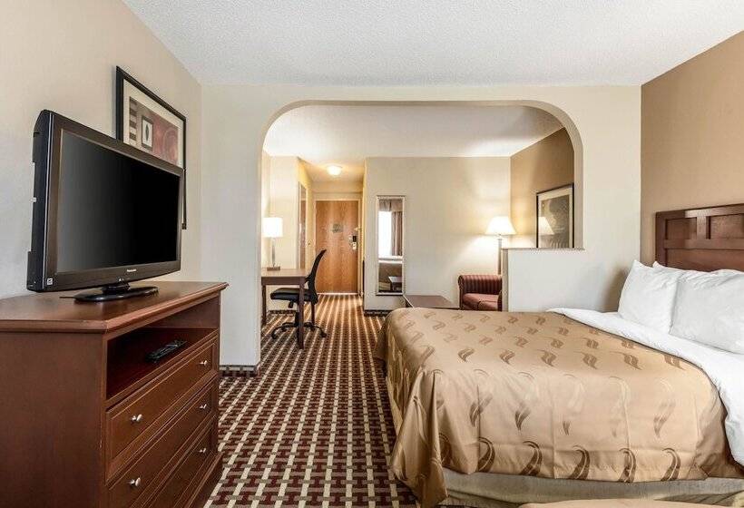 سوییت, Quality Suites Paducah I 24