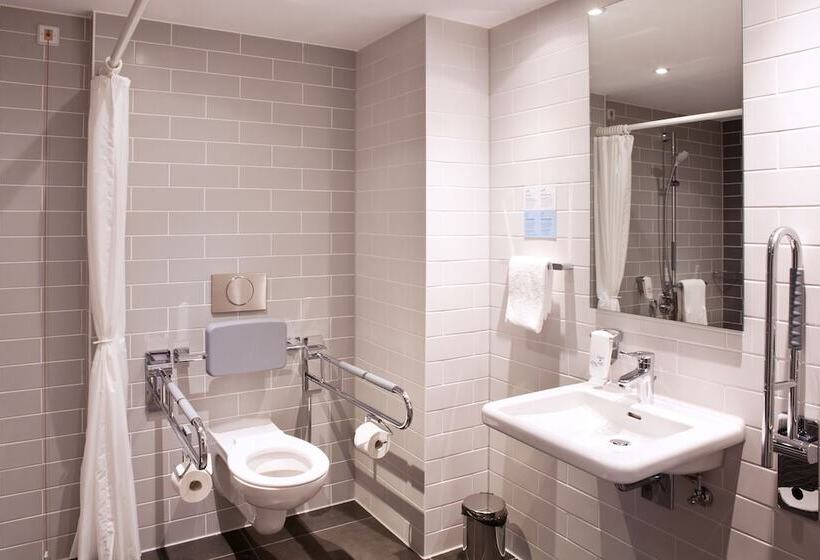 اتاق استاندارد, Holiday Inn Express   Kaiserslautern, An Ihg