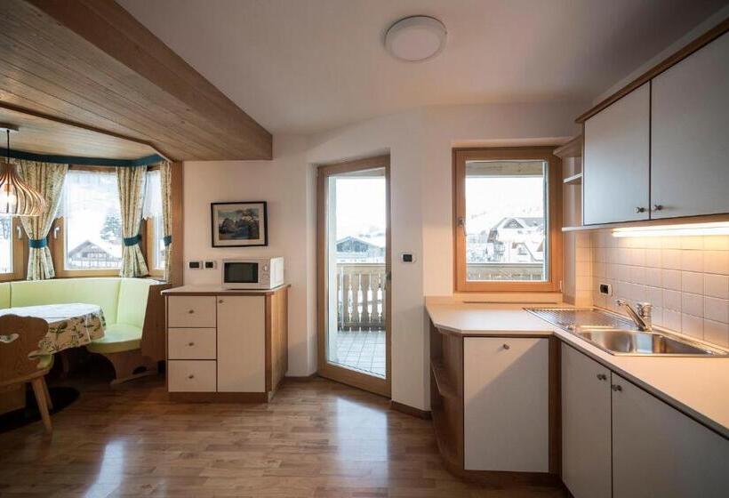 Apartamento 1 Dormitório com Sacada, Villa Aurelia