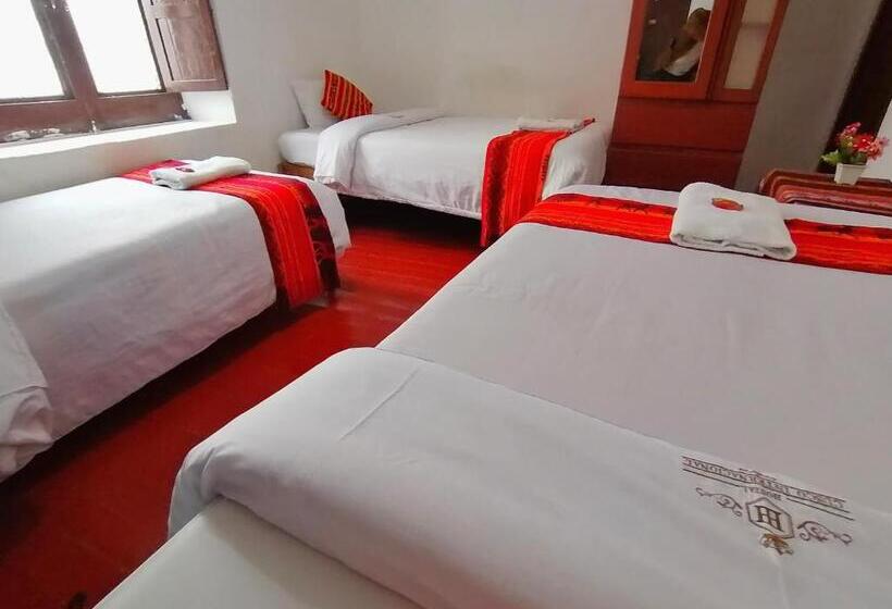 חדר סטנדרט לשלושה, International Hostels
