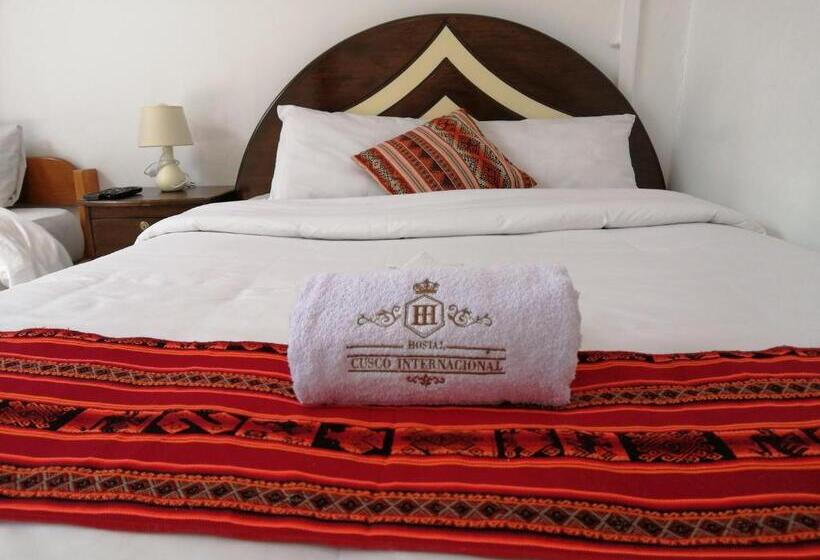 חדר סטנדרט, International Hostels