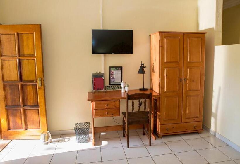 اتاق استاندارد, Franka Guesthouse