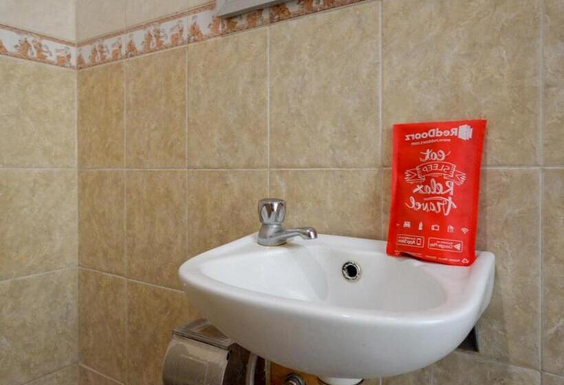 Номер Стандарт, Reddoorz Near Tugu Yogyakarta