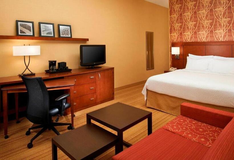 Стандартный Номер Кровать Кинг, Courtyard Detroit Utica