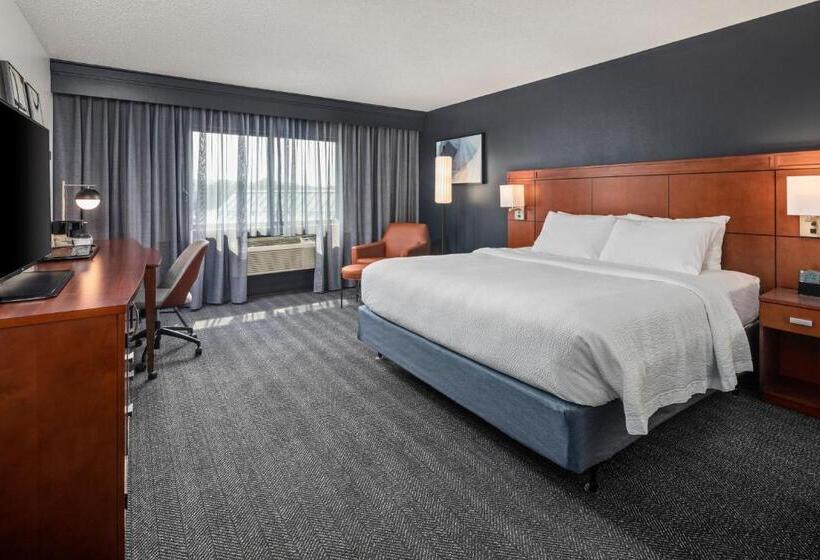 스탠다드 룸 킹사이즈 침대, Courtyard La Crosse Downtown/mississippi Riverfront