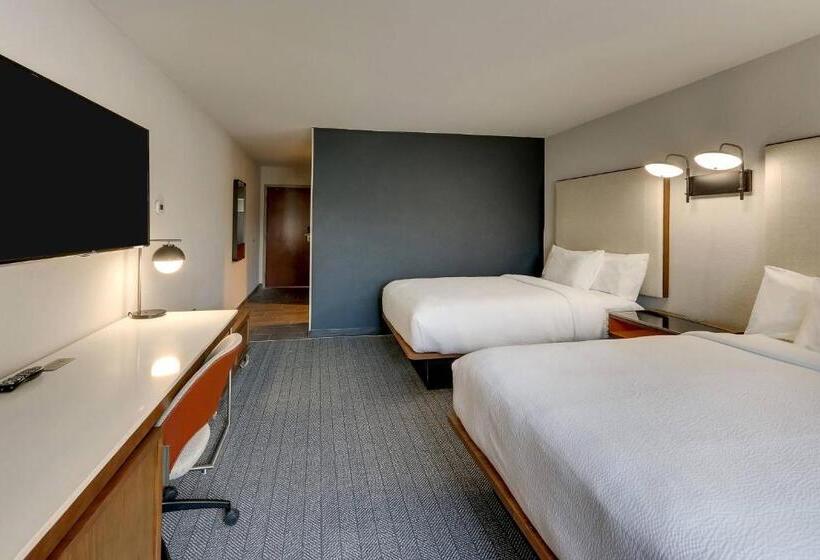 Номер Стандарт 2 Двуспальные Кровати, Courtyard Lexington South/hamburg Place