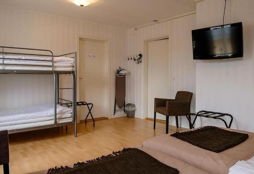 Семейный Номер, Eksjö Stadshotell Annex