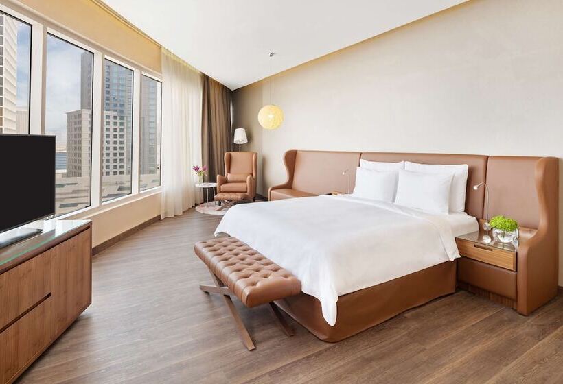 标准间, Radisson Blu Hotel, Dubai Canal View