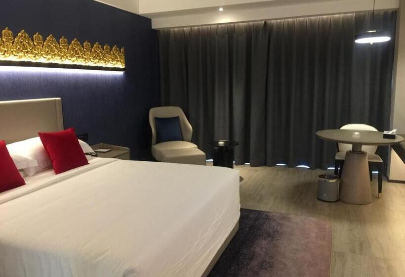 اتاق لوکس با تخت بزرگ, Tian Yi International Hotel 天艺国际酒店