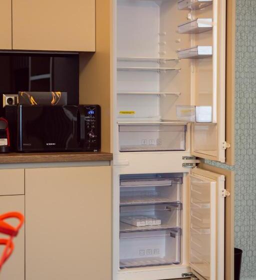 침실 1개 아파트, Bach Apartments