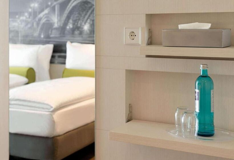 اتاق استاندارد, Super 8 By Wyndham Mainz Zollhafen