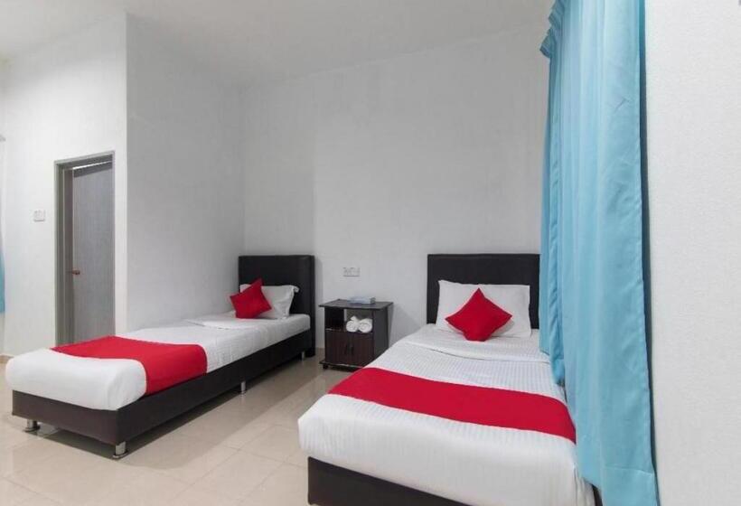 Номер Deluxe, Alpha Motel