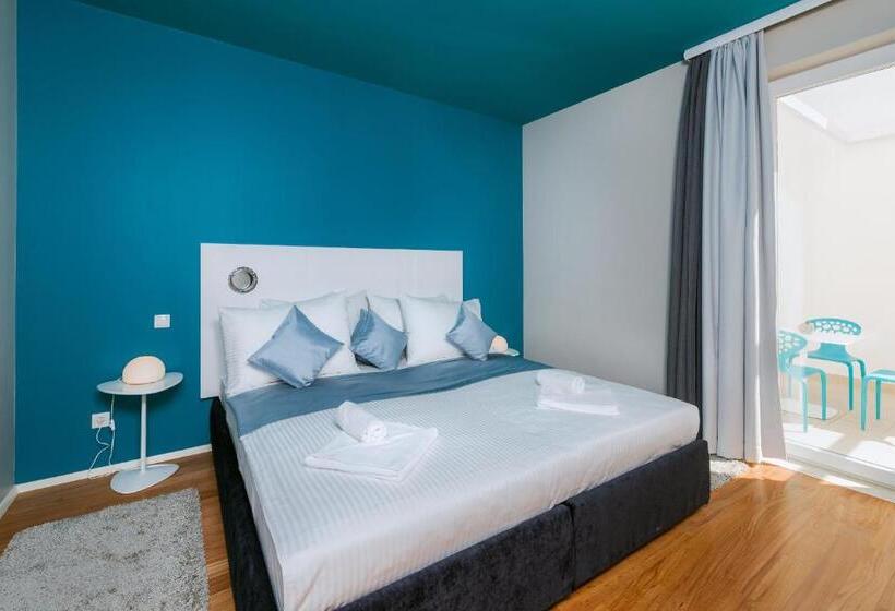 آپارتمان 2 خوابه با چشم‌انداز دریا, Apartments Villa Azzurra Bol