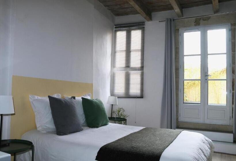 اتاق استاندارد با تراس, In Situ B&b