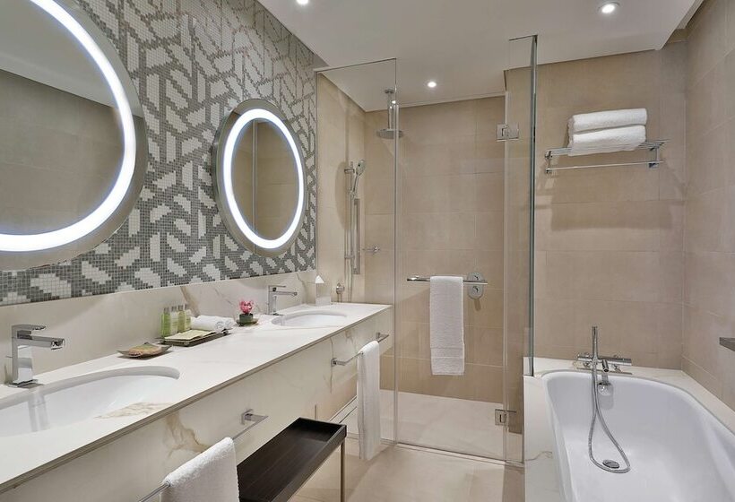سوییت, Hilton Doha The Pearl