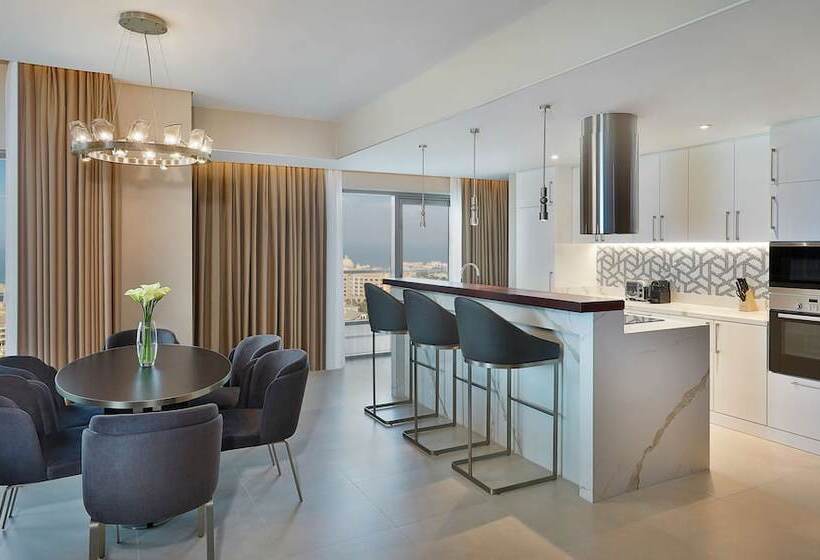 سوئیت 2 خوابه, Hilton Doha The Pearl