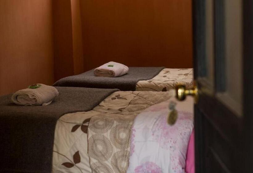 اتاق استاندارد, B&b Sun Gate
