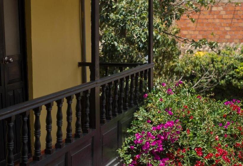 اتاق خانوادگی با سرویس بهداشتی مشترک, B&b Sun Gate