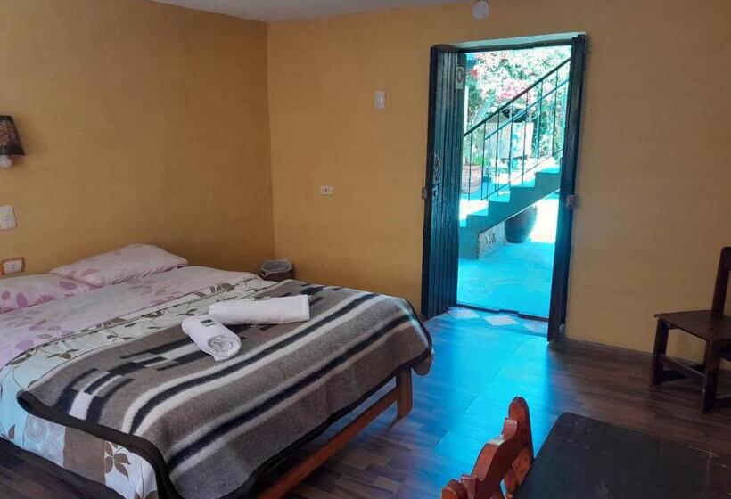 اتاق استاندارد با سرویس بهداشتی مشترک, B&b Sun Gate