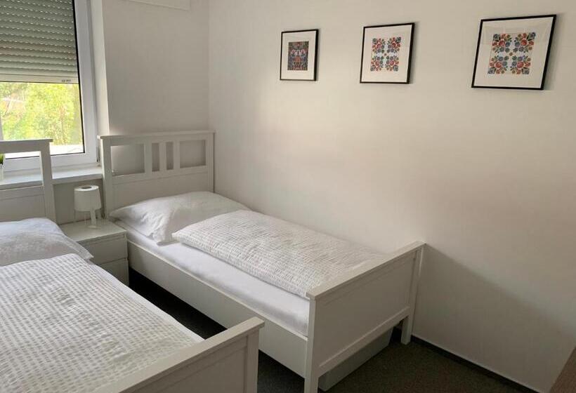 Полулюкс Одноместный с Террасой, Mikulov Inn   Apartments Slunce