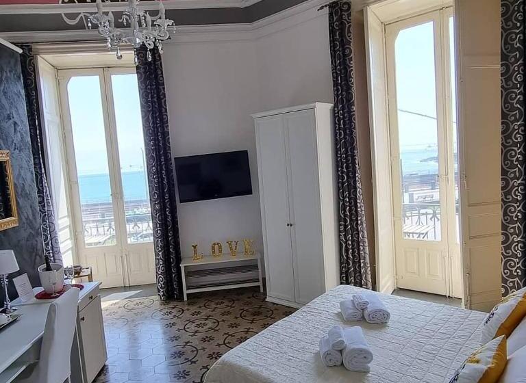 اتاق استاندارد با وان آب گرم, B&b I Puritani