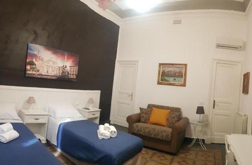 اتاق خانوادگی, B&b I Puritani