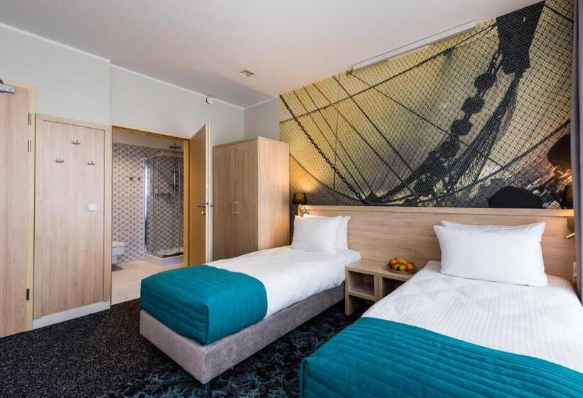 Family Suite, Eureka