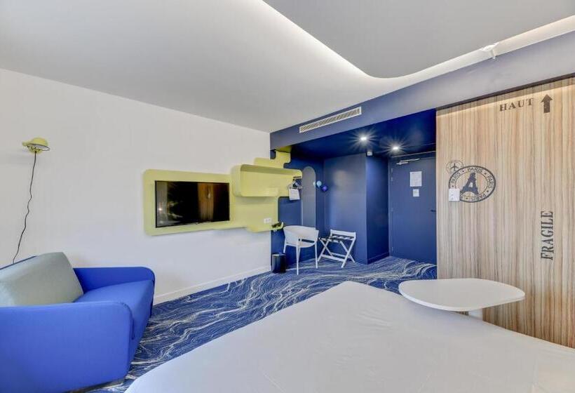 Номер Стандарт Трехместный, Ibis Styles Paris Orly Airport