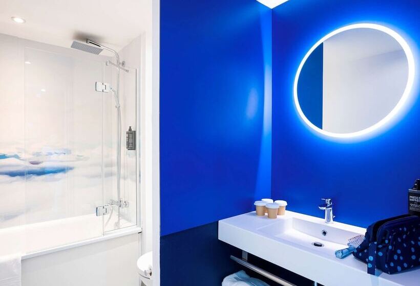 Семейный Номер, Ibis Styles Paris Orly Airport