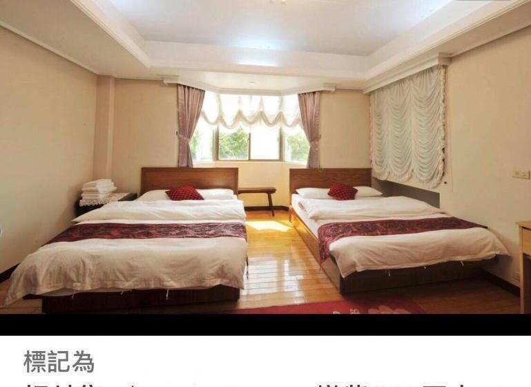 اتاق استاندارد چهار تخته, Yun Siang Ju Homestay