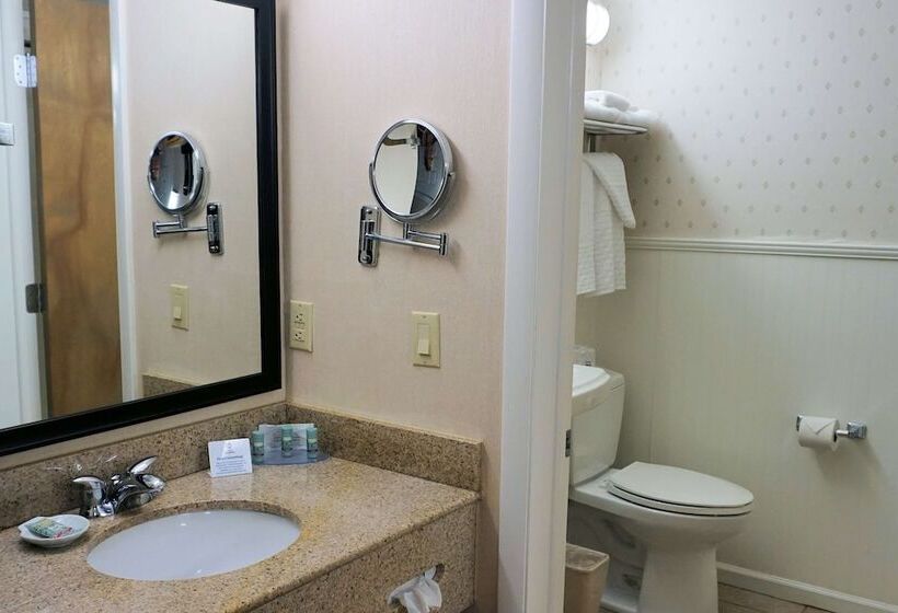 스탠다드 룸 더블 침대, Best Western Chincoteague Island