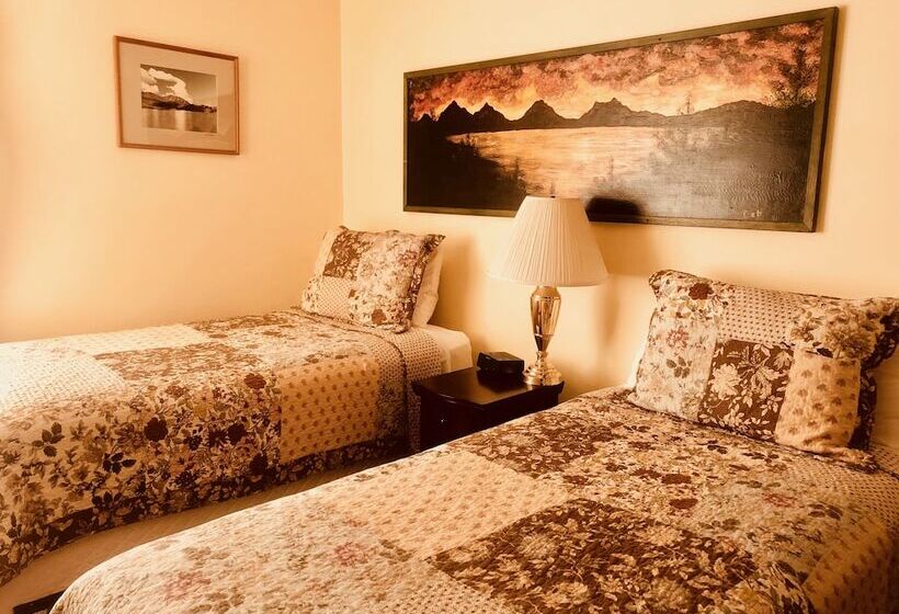 带2个卧室的套房, Driftwood Inn