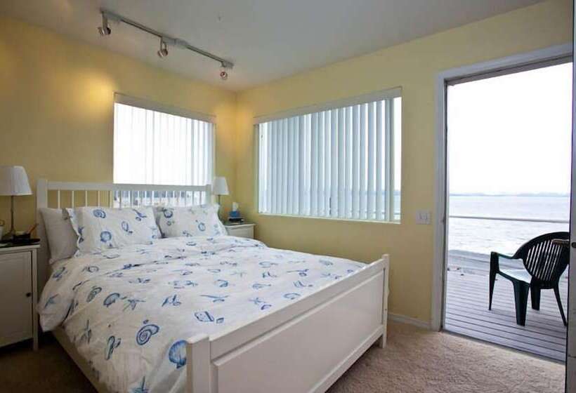스탠다드 룸, Driftwood Inn