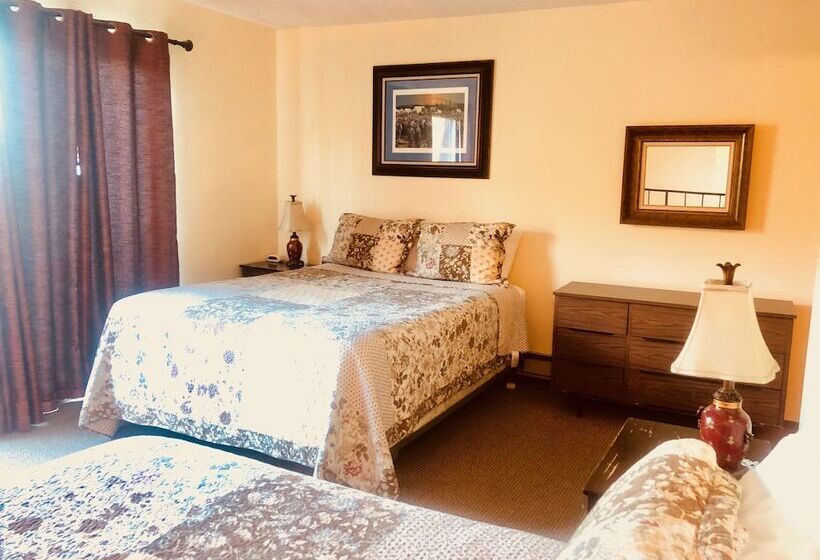 带2个卧室的套房, Driftwood Inn
